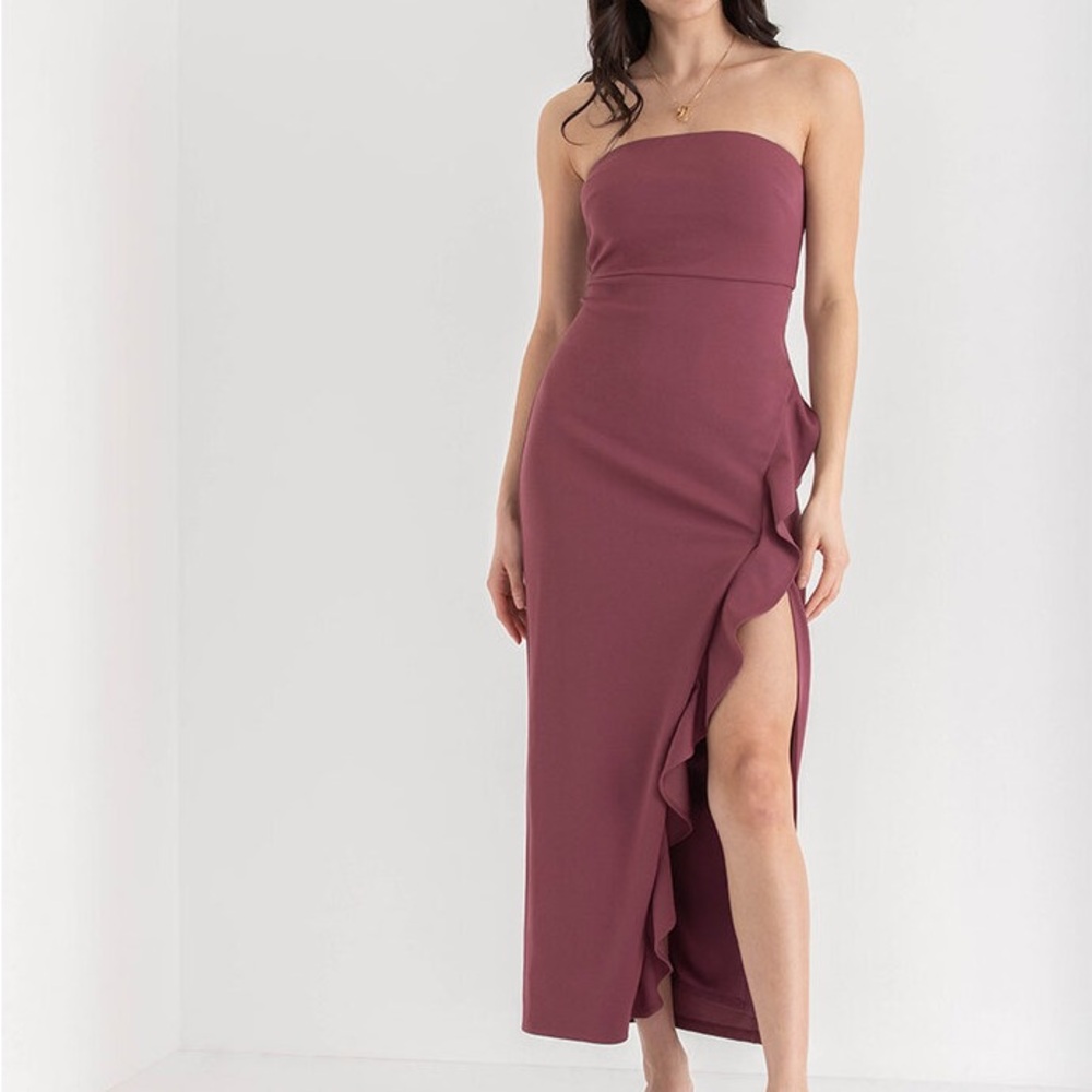NWT Strapless Ruffle Dress in Crepe (Mauve)